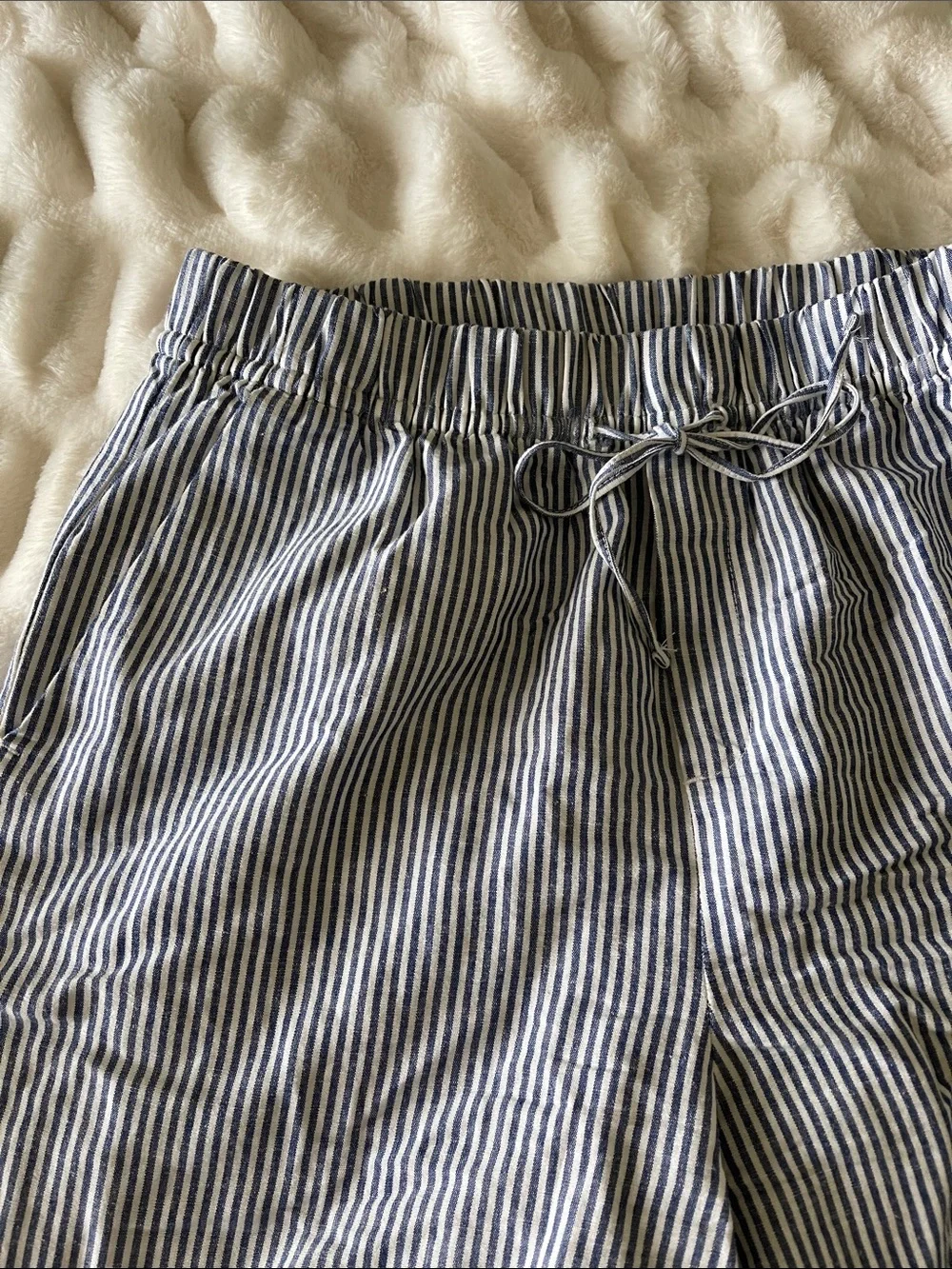 Women’s Blue & White Striped Drawstring Linen Pants